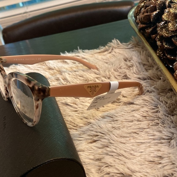 NWT Prada Tortoise eyeglasses , no prescription now but can be added . - Picture 2 of 4